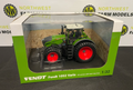 UNIVERSAL HOBBIES 6876 1:32 SCALE FENDT 1052 VARIO - US VERSION