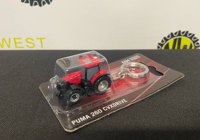UNIVERSAL HOBBIES 5885 CASE IH PUMA 260 CVX DRIVE KEYRING