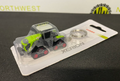 UNIVERSAL HOBBIES 5889 1:32 SCALE CLAAS XERION 12.650 KEYRING