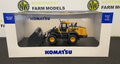 UNIVERSAL HOBBIES 8171 1:50 SCALE KOMATSU WA475-10 WITH HIGH DUMP BUCKET