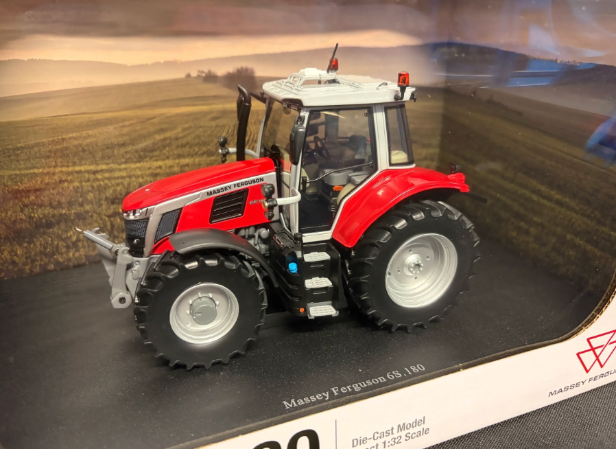 UNIVERSAL HOBBIES 6459 1:32 SCALE MASSEY FERGUSON 6S.180 TRACTOR