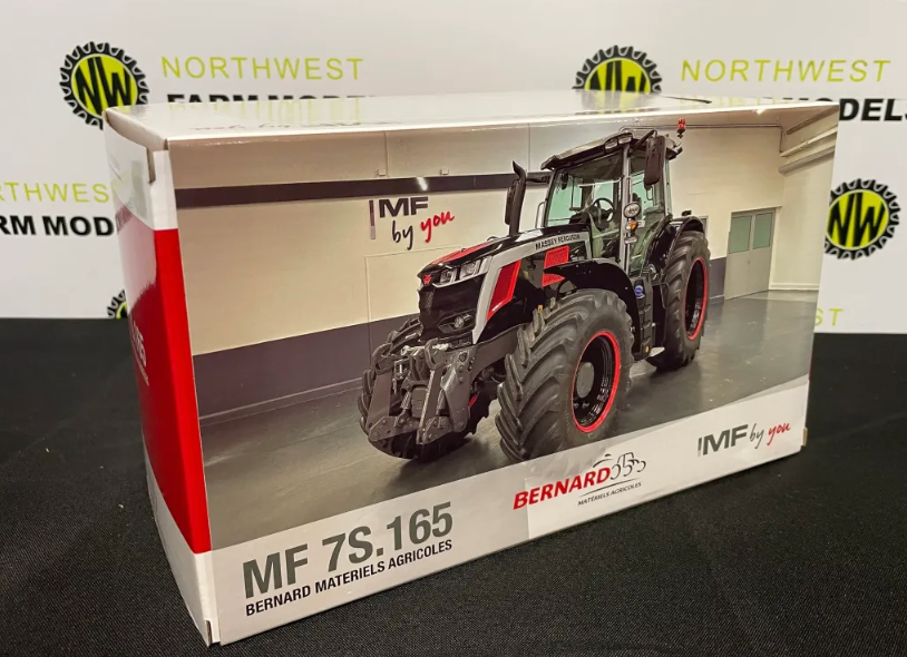 UNIVERSAL HOBBIES 6743 1:32 SCALE MASSEY FERGUSON 7S.165 MF BY YOU LIMITED EDITION