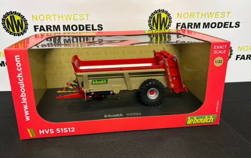 UNIVERSAL HOBBIES 6838 1:32 SCLAE LEBOULCH HVS 51S12 REAR DISCHARGE SPREADER