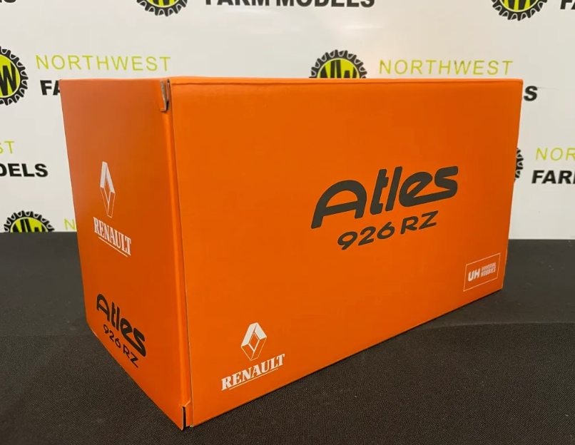 UNIVERSAL HOBBIES 6827 1:32 SCALE RENAULT ATLES 926 RX WITH FRONT WEIGHT