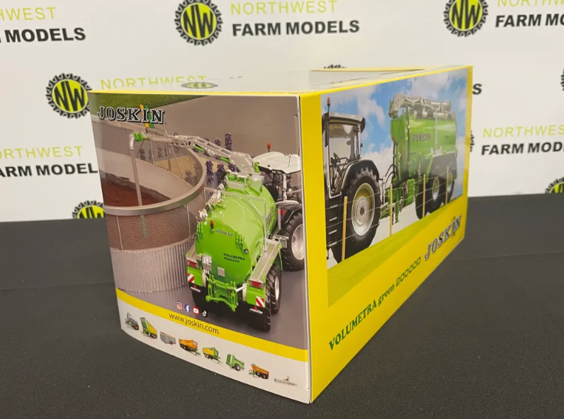 UNIVERSAL HOBBIES 6715 1:32 SCALE JOSKIN VOLUMETRA 20000 GREEN VERSION LIMITED EDITION