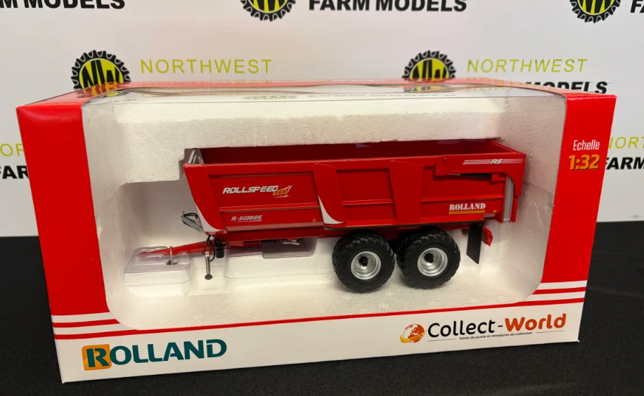 UNIVERSAL HOBBIES 6339 1:32 SCALE ROLLAND ROLLSPEED 6835 GRAIN/SILAGE TRAILER