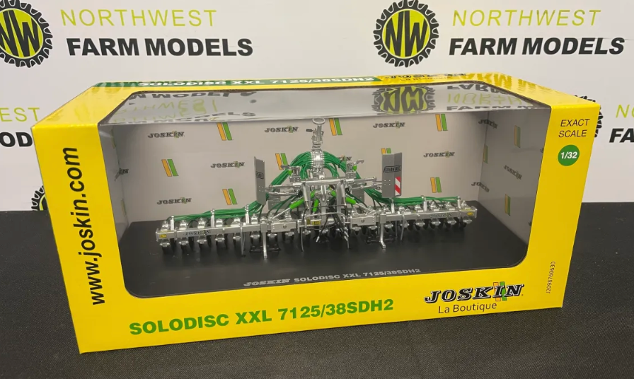 UNIVERSAL HOBBIES 6791 1:32 SCALE JOSKIN SOLODISC XXL 7125/19SDH2 SLURRY APPLICATOR