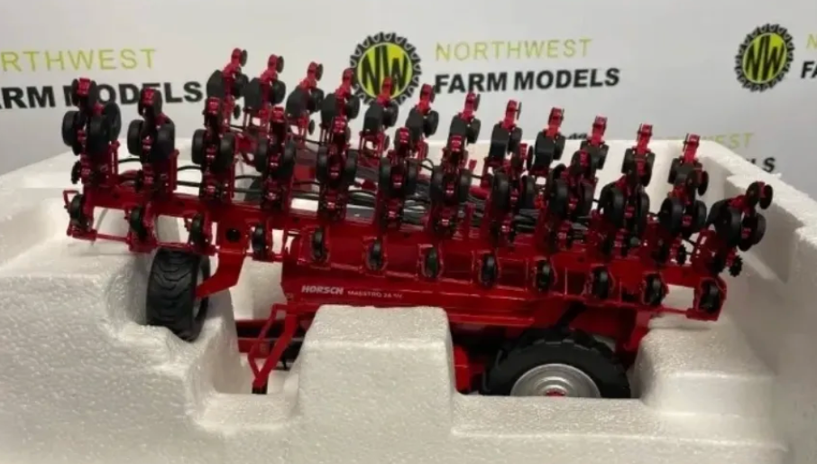 ROS 601956 1:32 SCALE HORSCH MAESTRO 24 SV TRAILED DRILL