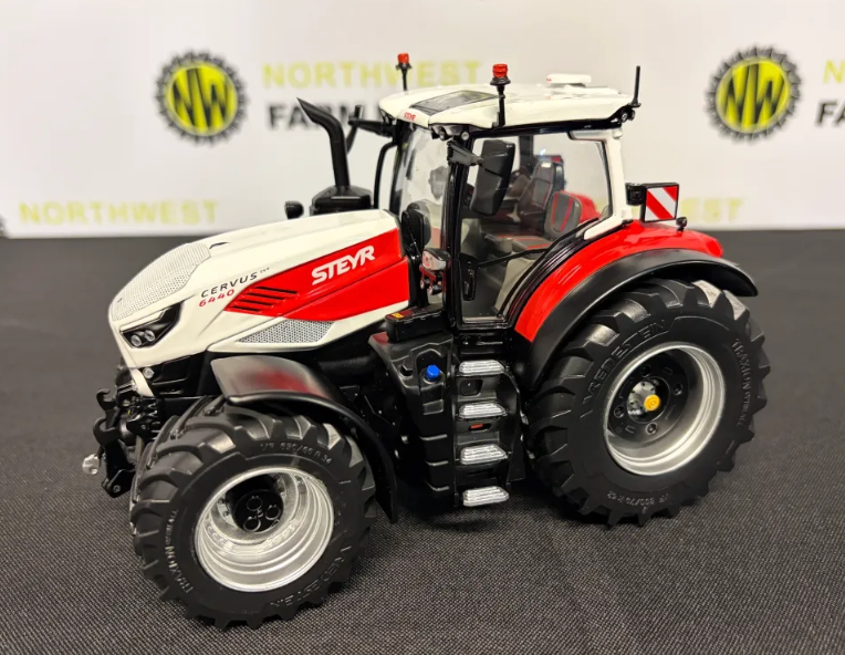MARGE MODELS 2520 1:32 SCALE STEYR CERVUS 6440 CVT TRACTOR