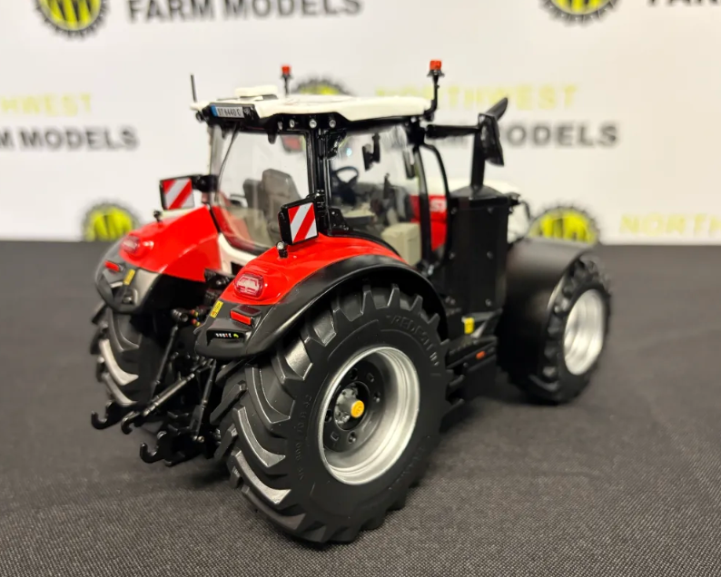 MARGE MODELS 2520 1:32 SCALE STEYR CERVUS 6440 CVT TRACTOR