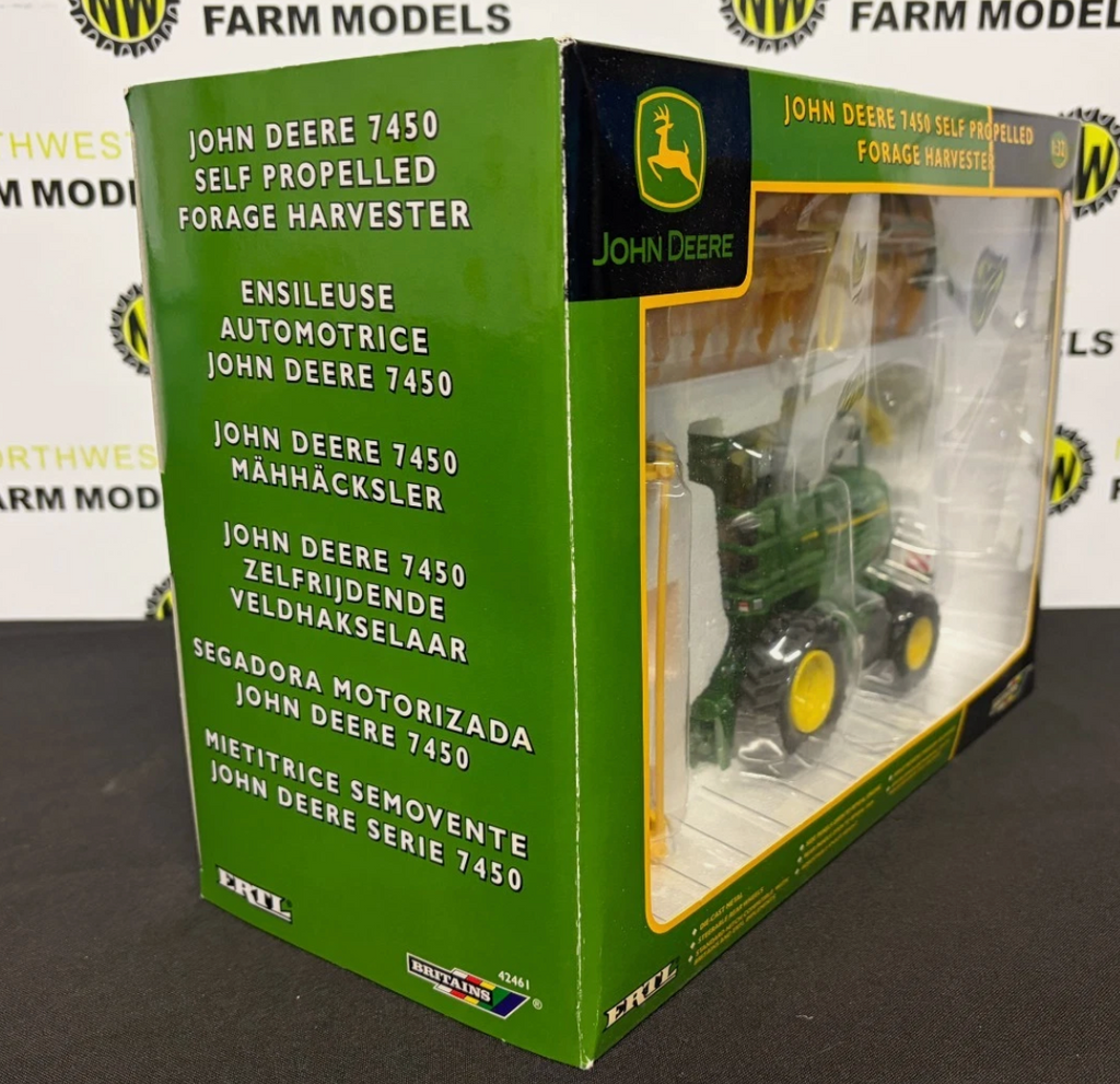 BRITAINS FARM 42461 1:32 SCALE JOHN DEERE 7450 SELF PROPELLED FORAGE HARVESTER