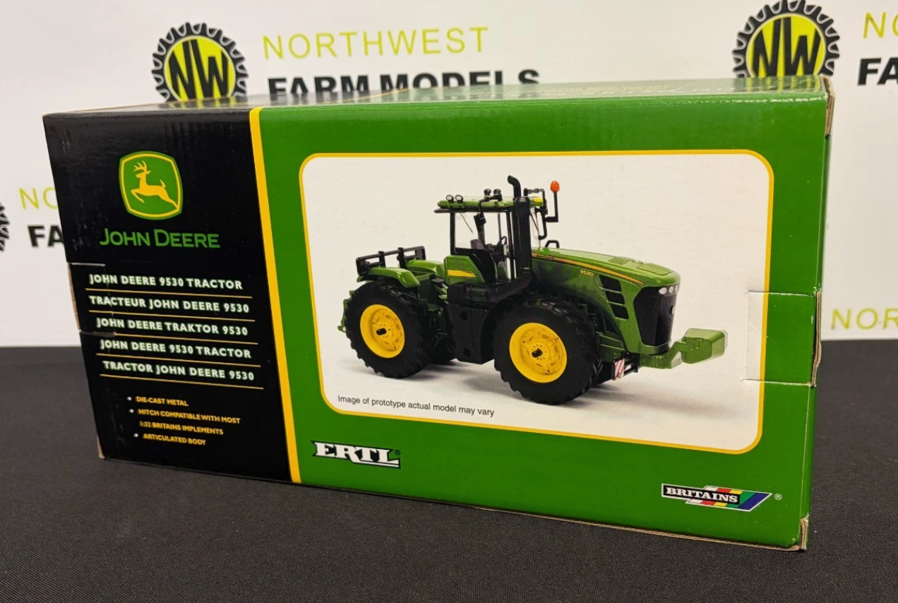 BRITAINS 42370 1:32 SCALE JOHN DEERE 9530 TRACTOR