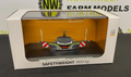 UNIVERSAL HOBBIES 6679 1:32 SCALE CLAAS AGRI BUMPER FRONT WEIGHT