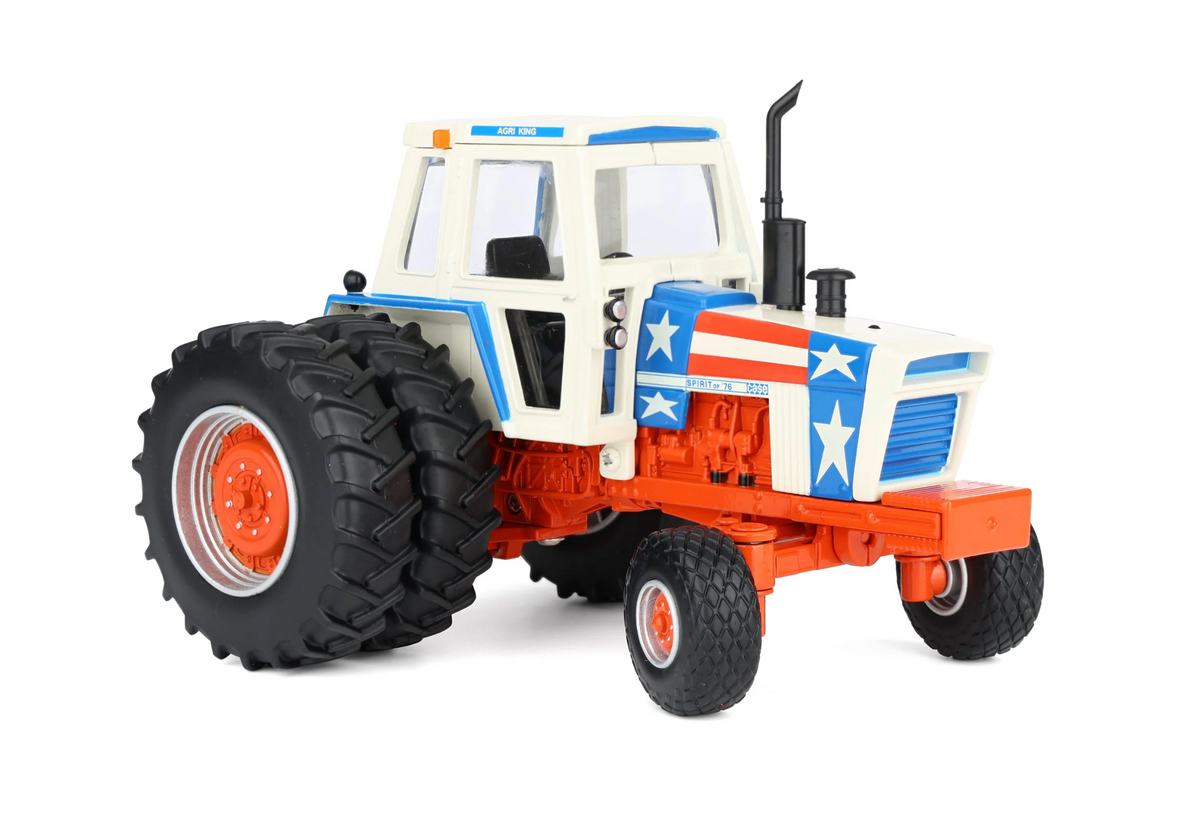 ERTL 44486 1:32 SCALE CASE 1570 SPIRIT OF 76 STARS AND STRIPES 2026 FARM SHOW EDITION